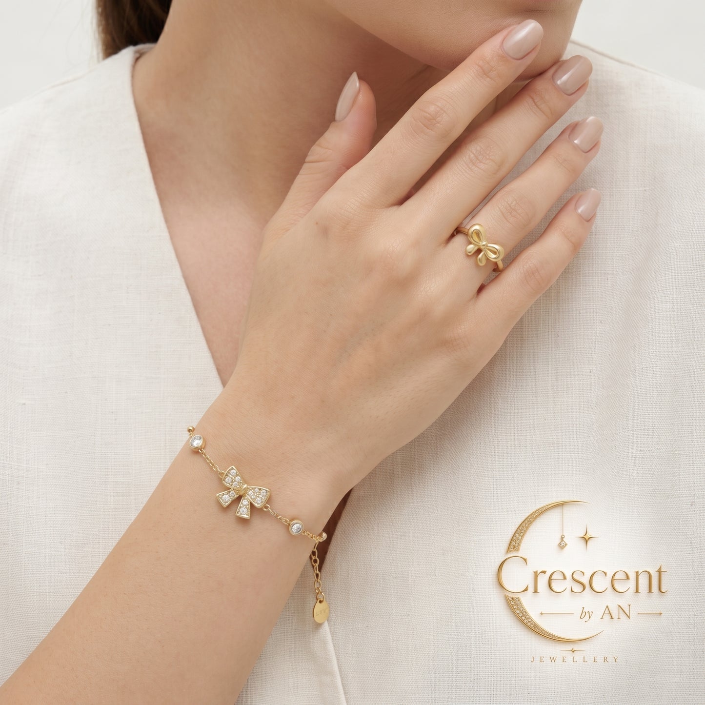 Crescent by An – Dainty Bow Charm Jewellery Set