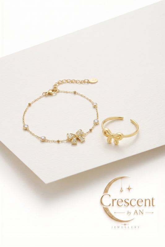 Crescent by An – Dainty Bow Charm Jewellery Set